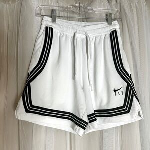 Nike Fly Crossover Woman’s Basketball Shorts